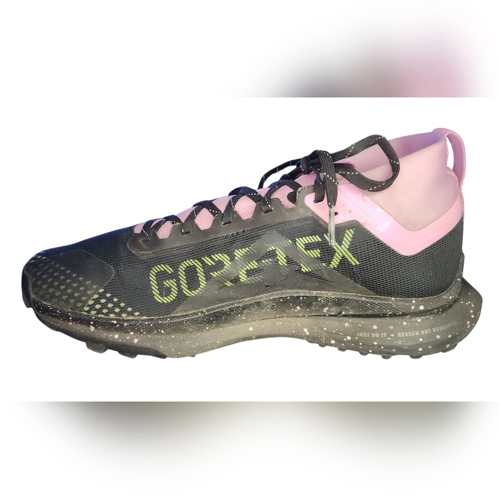 Nike React Pegasus Trail 4 GORE-TEX 'Black Pink Chlorophyll', Womens 10 - Picture 7 of 10